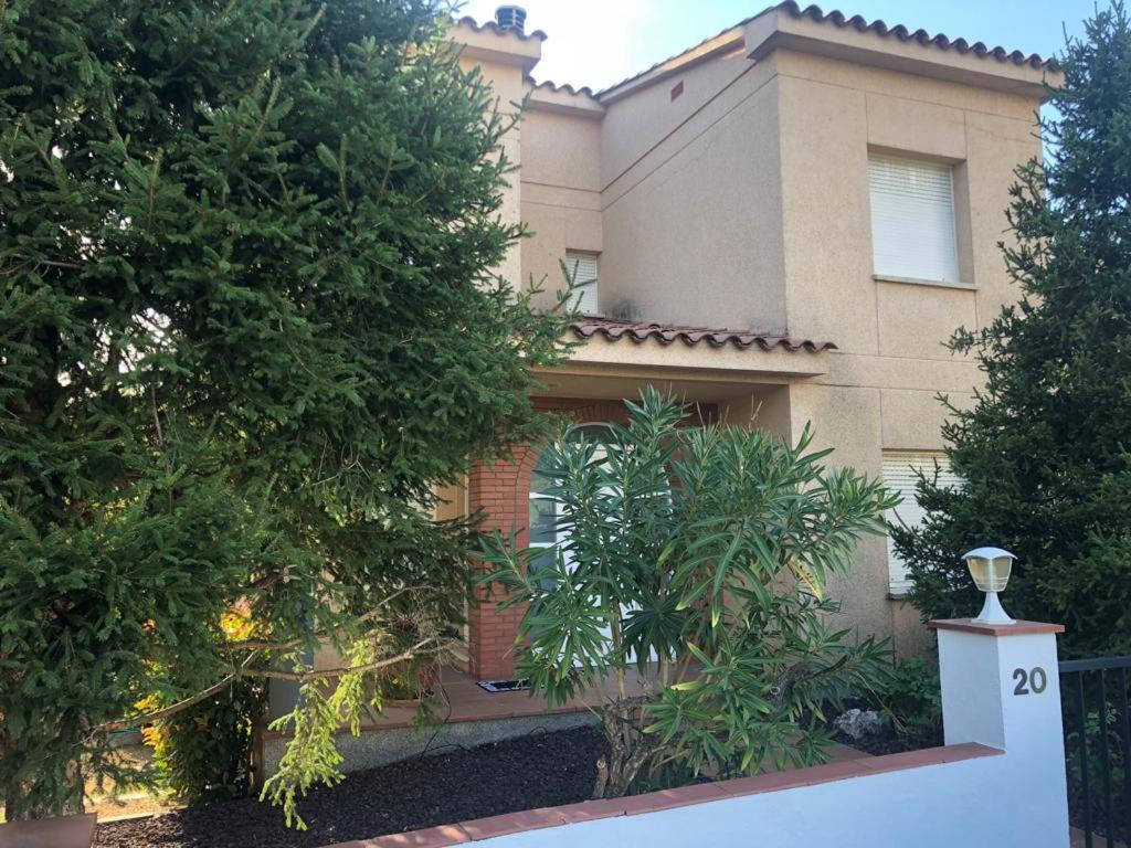 Casa Veuras Girona - Montilivi Villa Luaran gambar