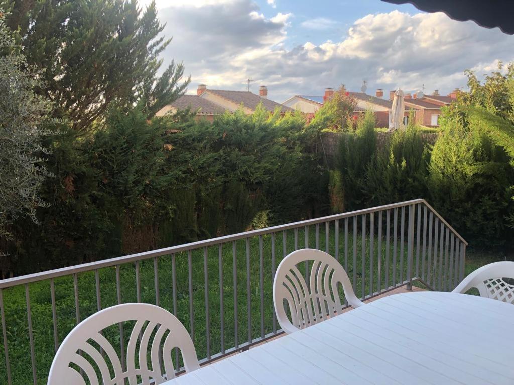 Casa Veuras Girona - Montilivi Villa Luaran gambar