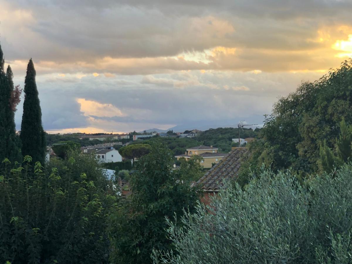 Casa Veuras Girona - Montilivi Villa Luaran gambar